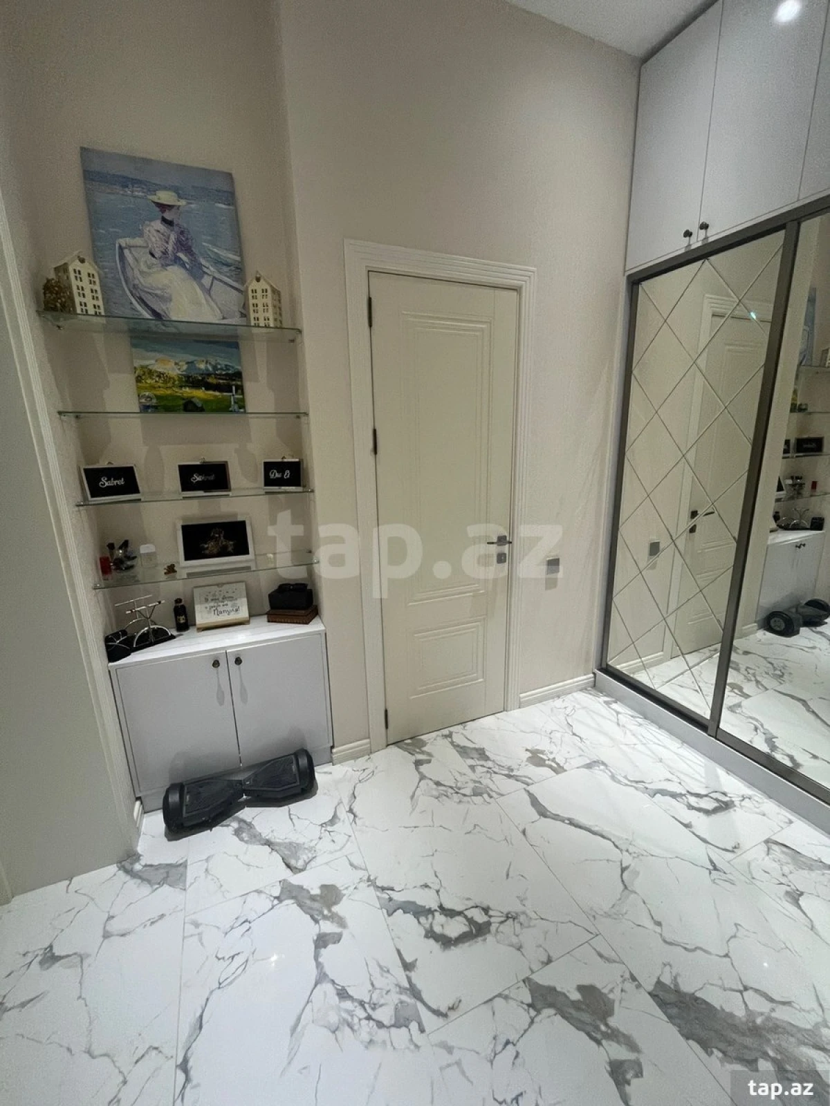 Satılır 3 otaqlı yeni tikili 100 m²