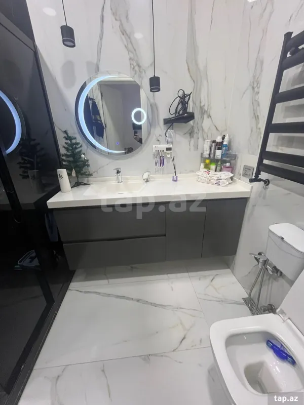 Satılır 3 otaqlı yeni tikili 100 m²