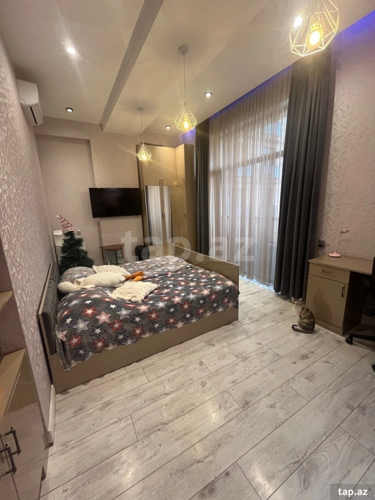 Satılır 3 otaqlı yeni tikili 100 m²