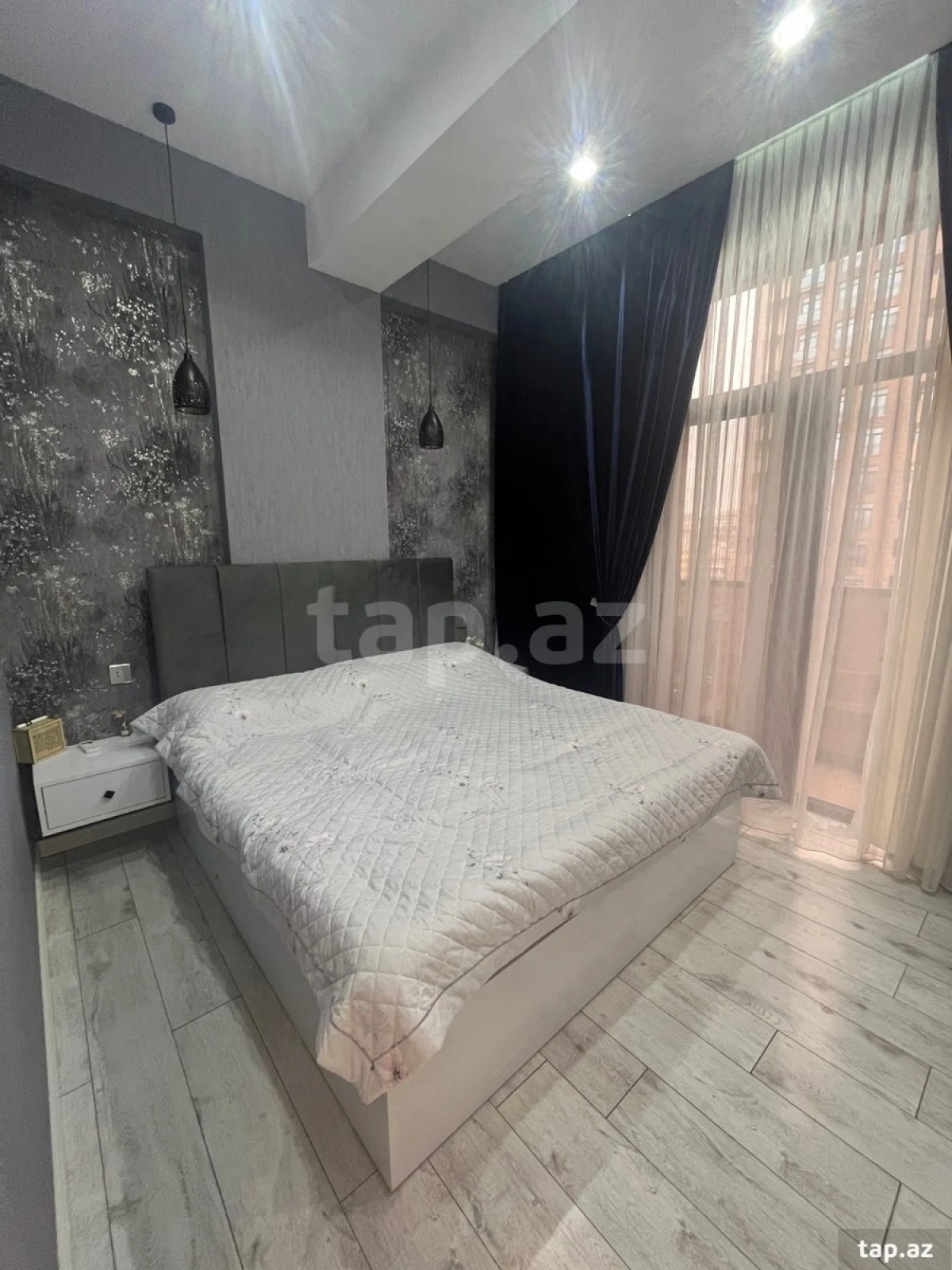 Satılır 3 otaqlı yeni tikili 100 m²