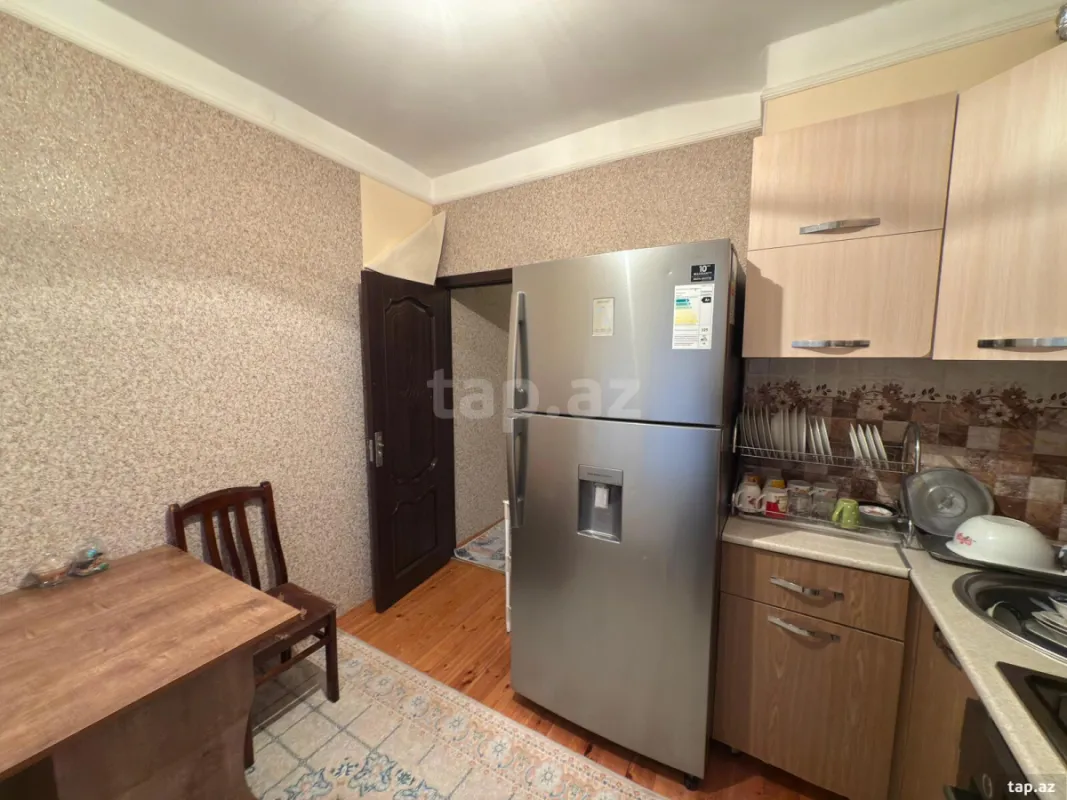 Satılır 2 otaqlı mənzil 60 m²