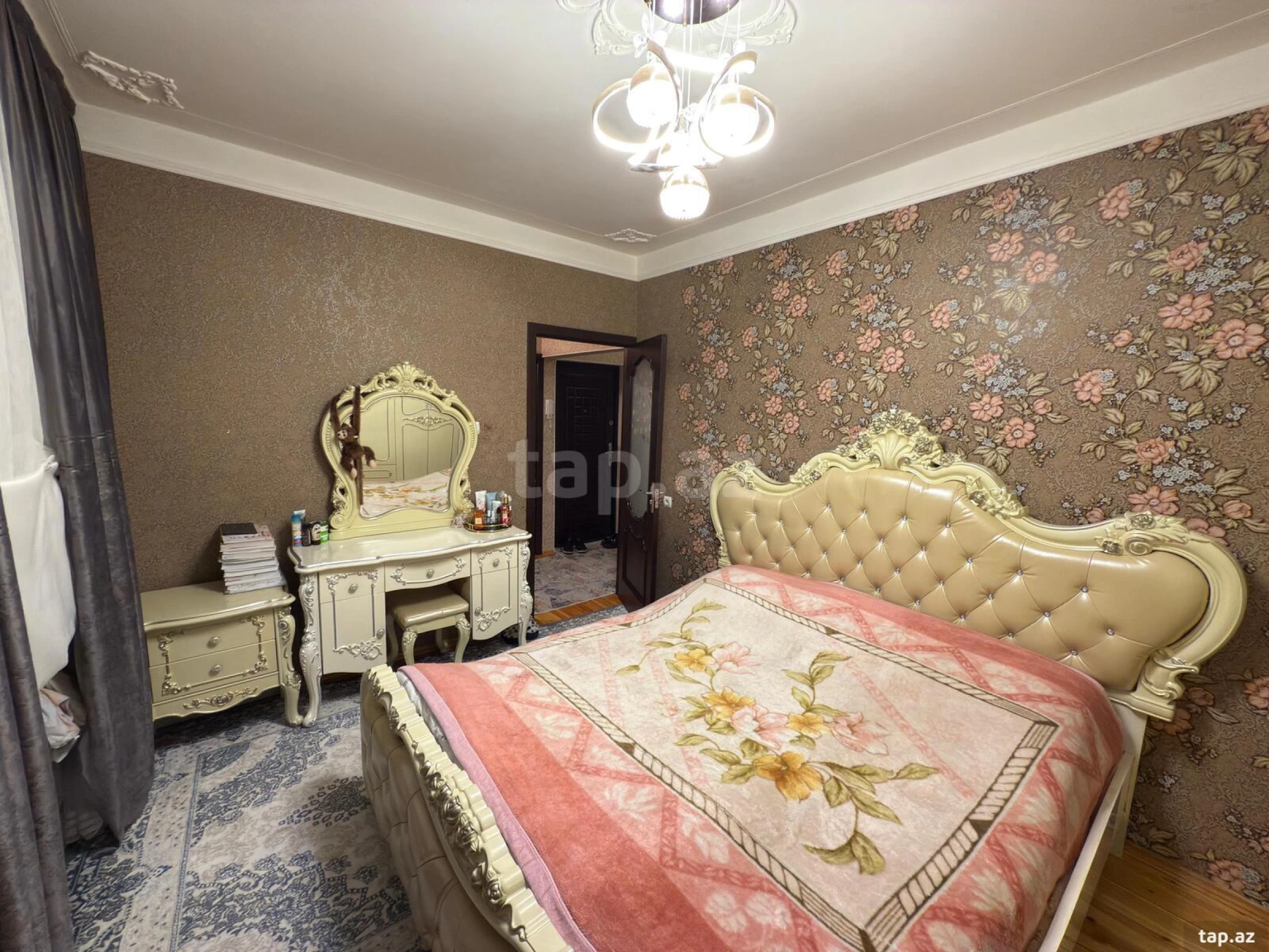 Satılır 2 otaqlı mənzil 60 m²