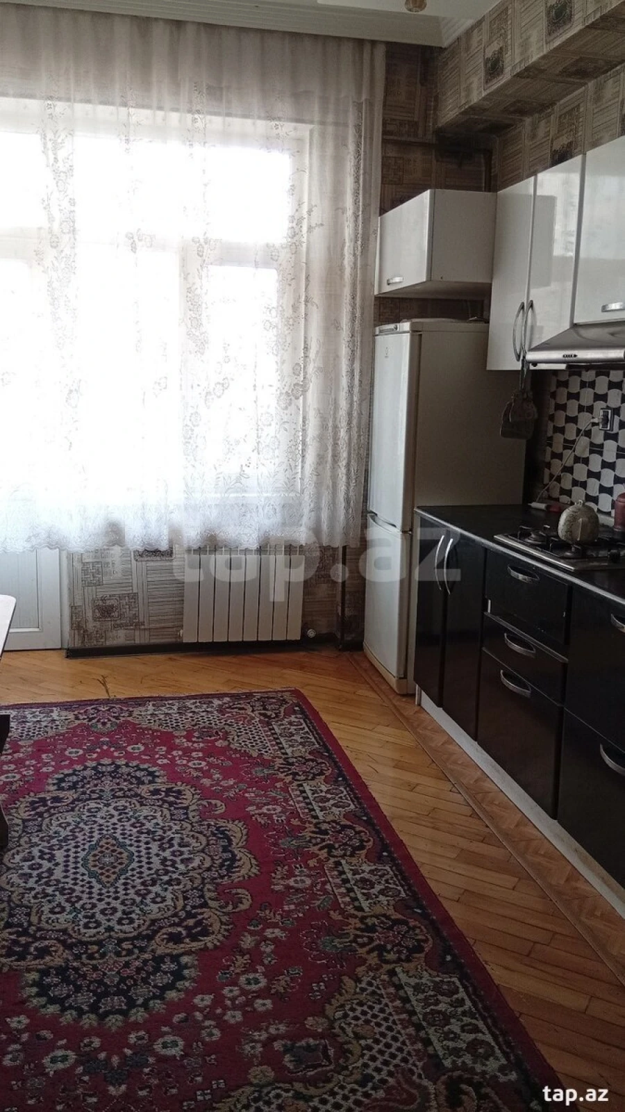 Kirayə verilir 3 otaqlı yeni tikili 100 m²