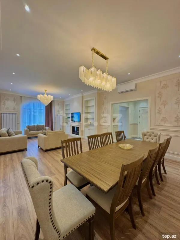 Satılır 5 otaqlı həyət evi