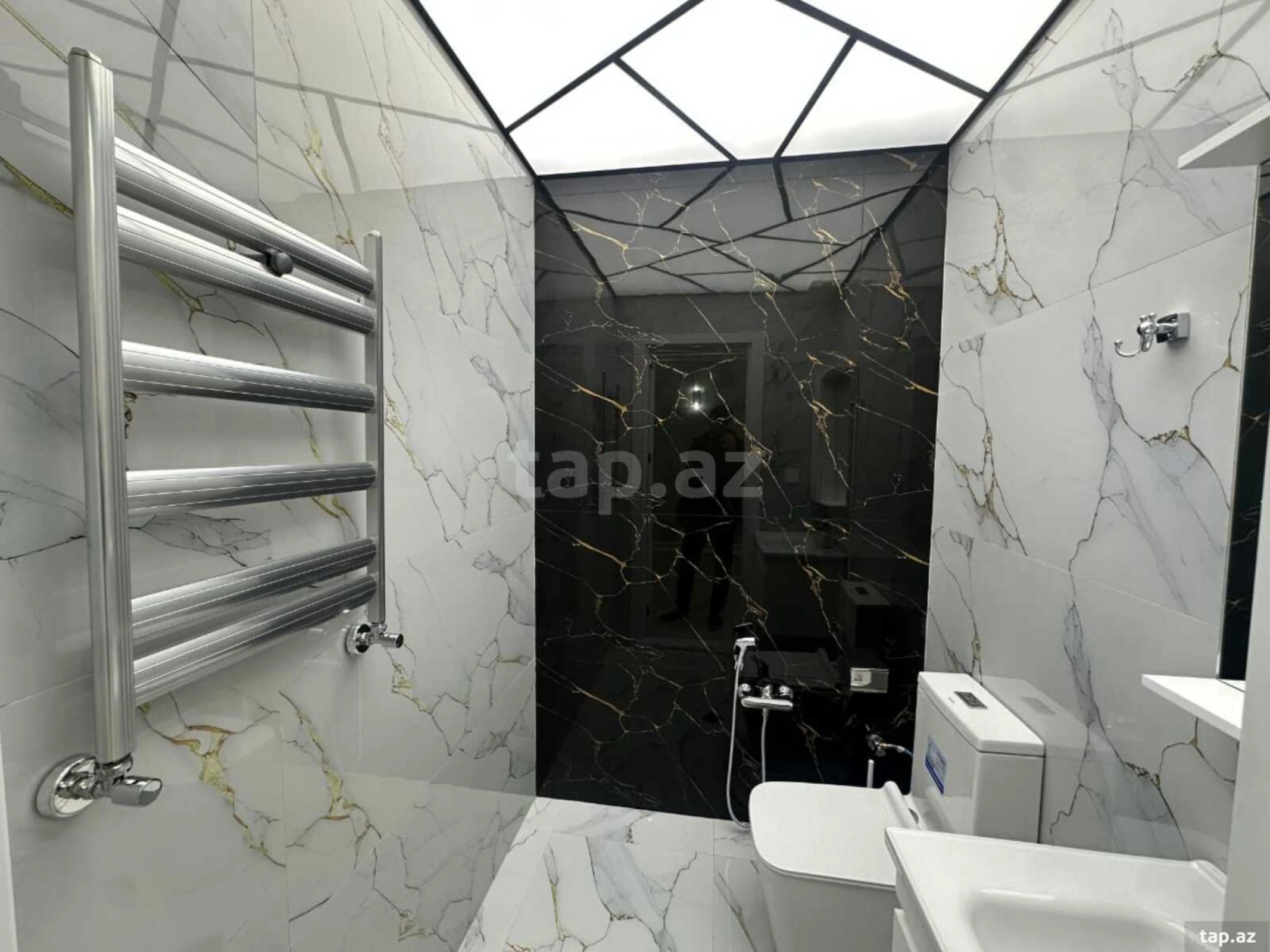 Satılır 3 otaqlı yeni tikili 91 m²