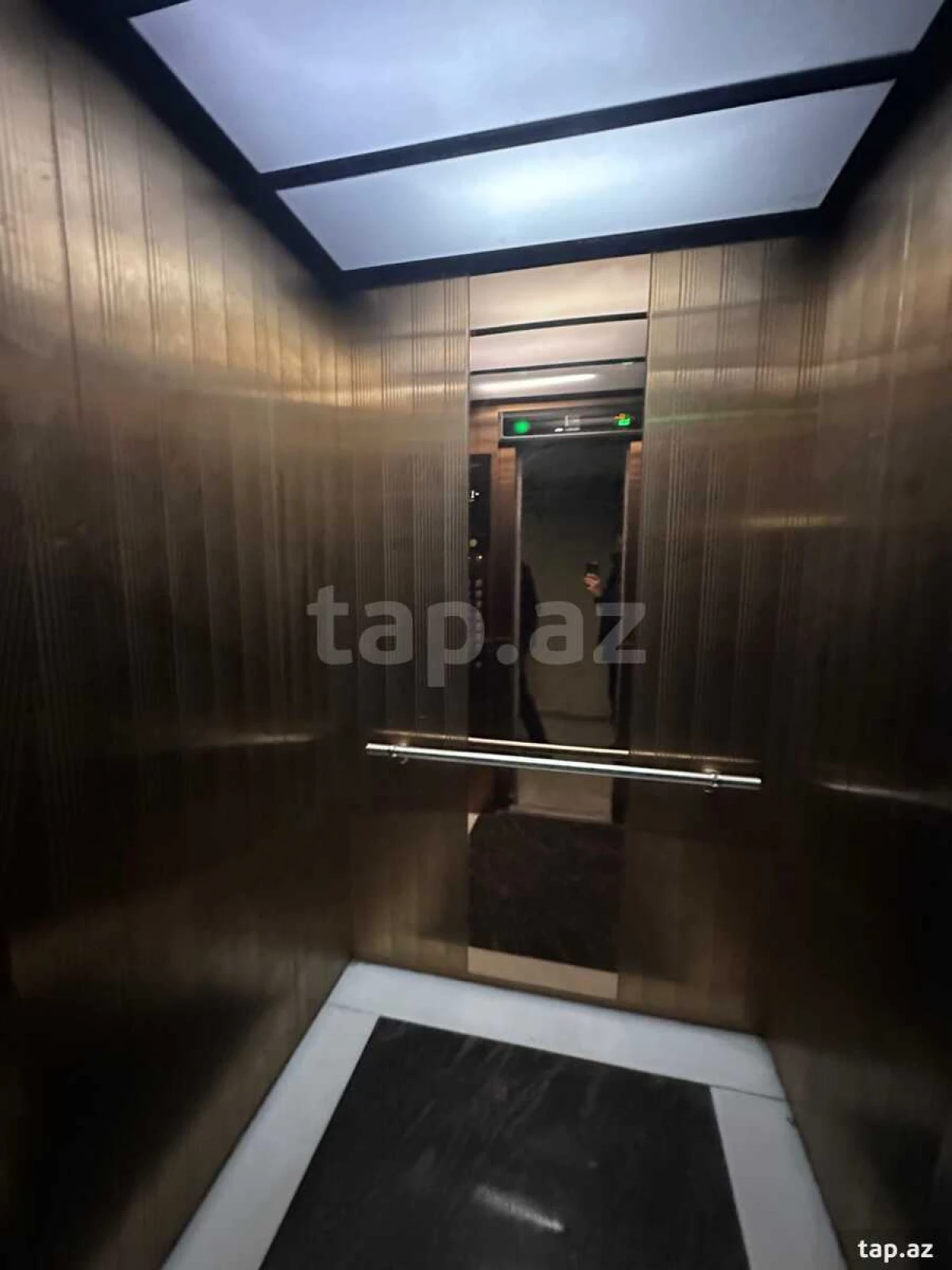 Satılır 3 otaqlı yeni tikili 91 m²