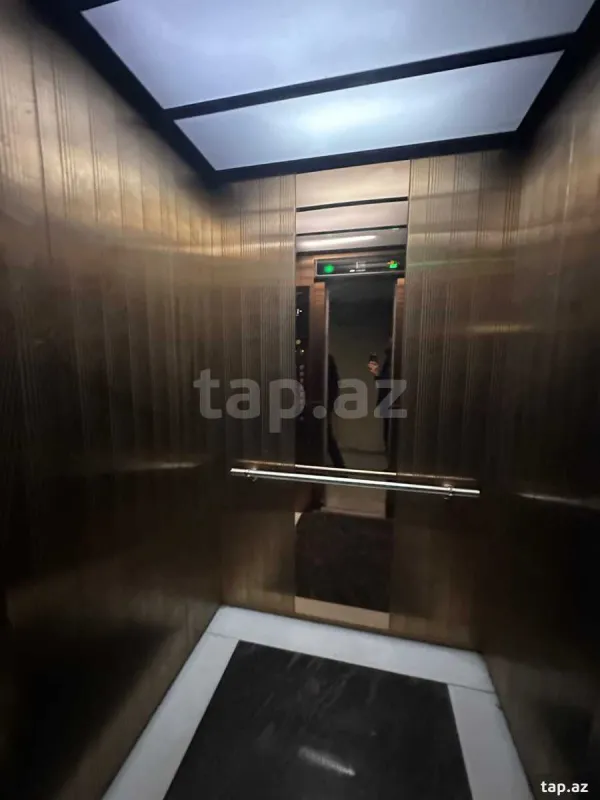 Satılır 3 otaqlı yeni tikili 91 m²