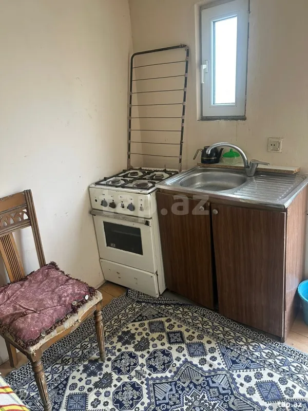 Kirayə verilir 1 otaqlı həyət evi 15 m²