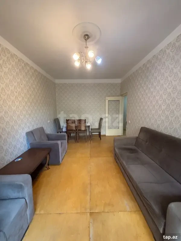 Kirayə verilir 2 otaqlı mənzil 65 m²