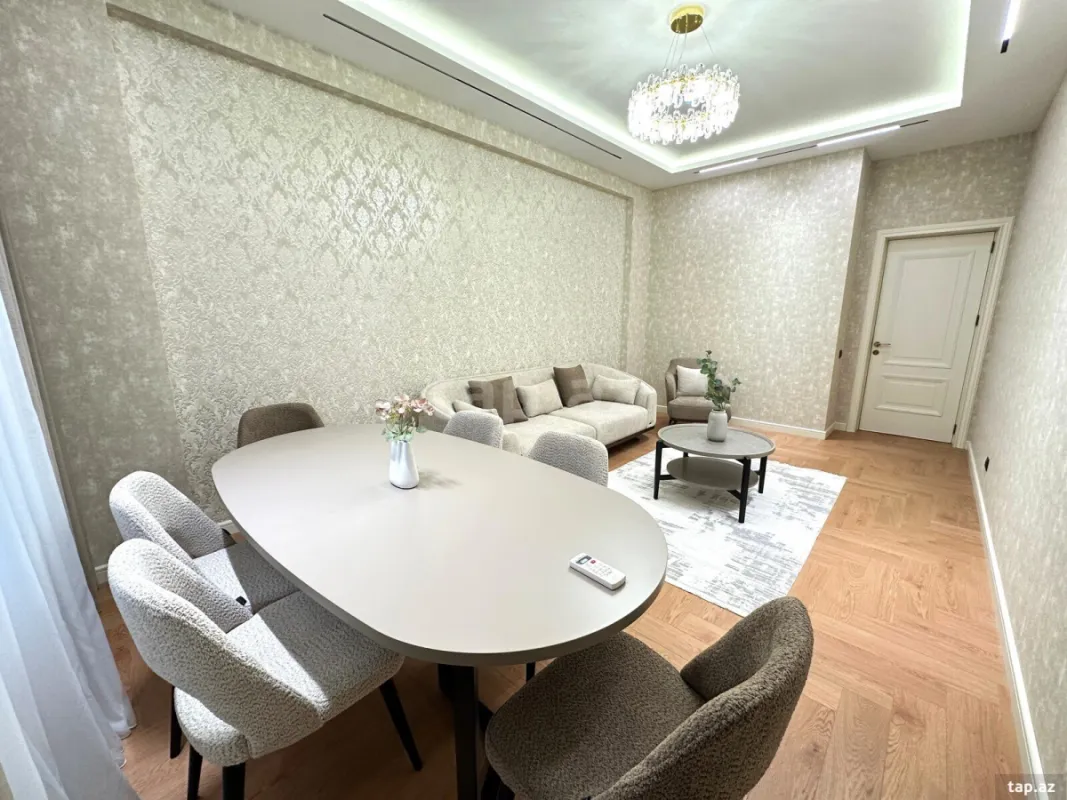 Satılır 2 otaqlı yeni tikili 65 m²