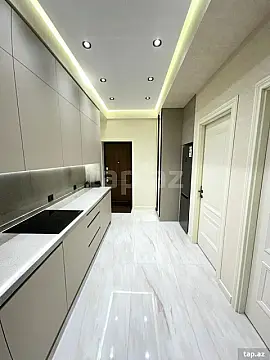 Satılır 2 otaqlı yeni tikili 65 m²