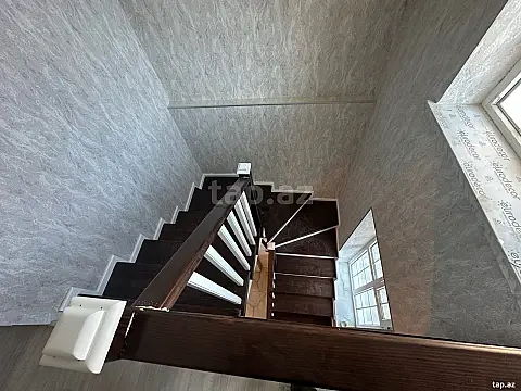 Satılır 4 otaqlı həyət evi — Bakı, Saray 4 otaq