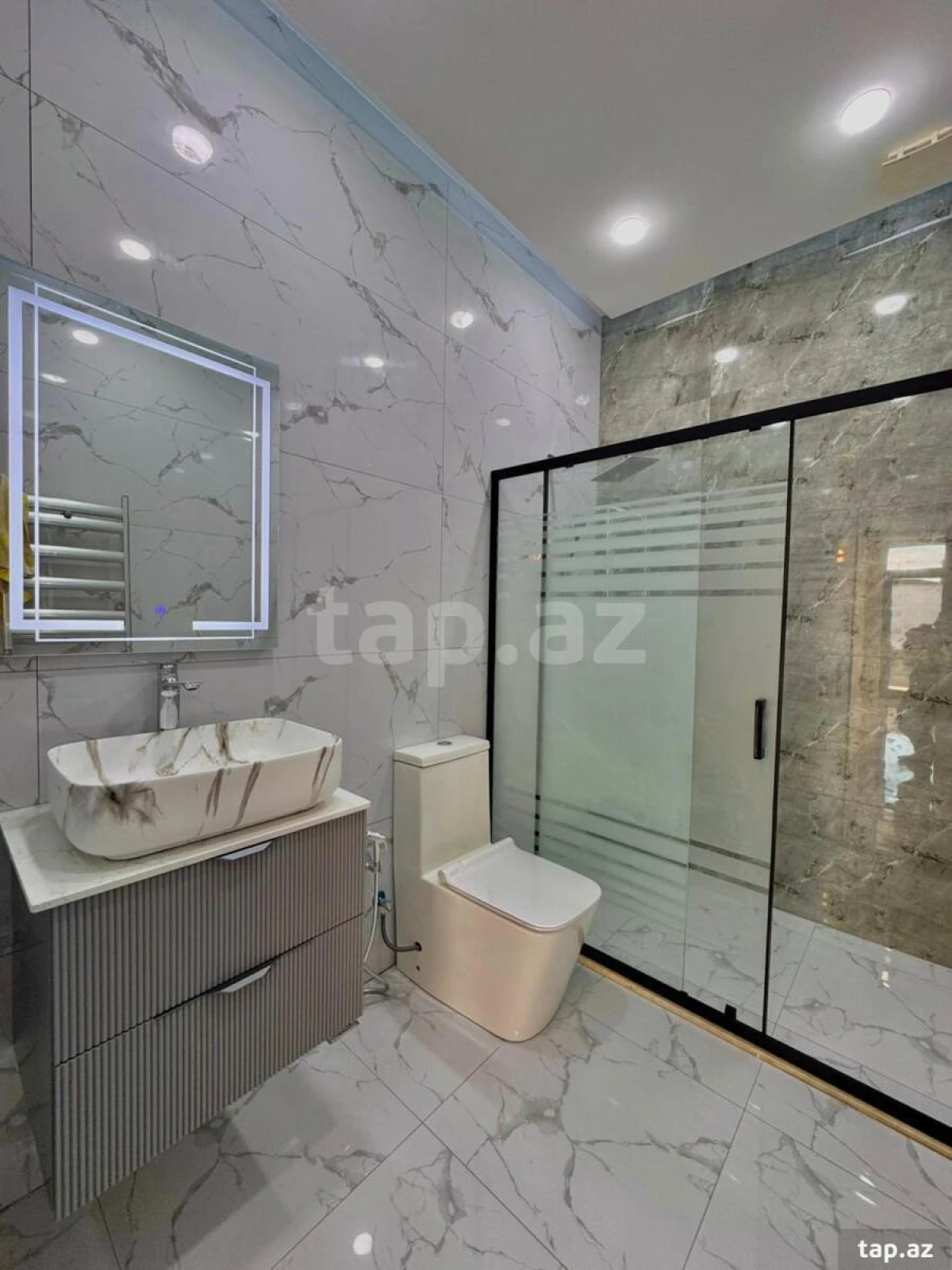 Satılır 3 otaqlı həyət evi