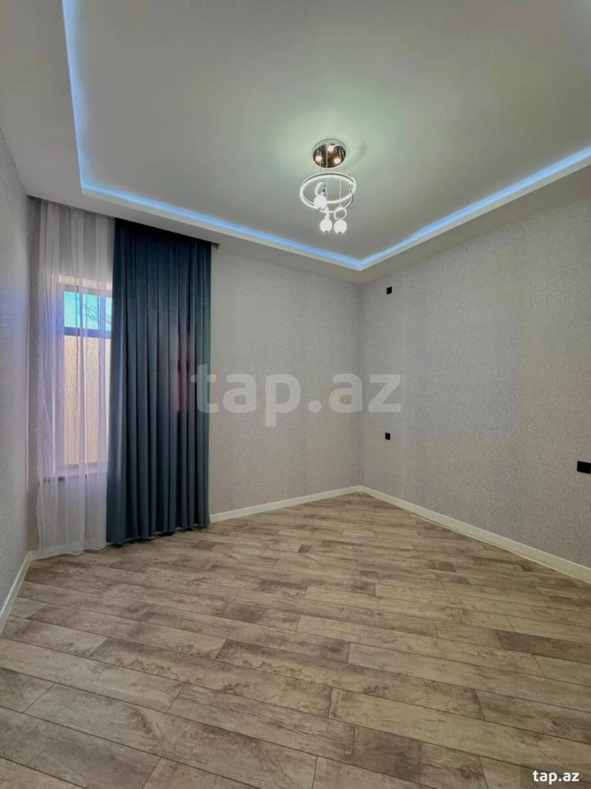 Satılır 3 otaqlı həyət evi