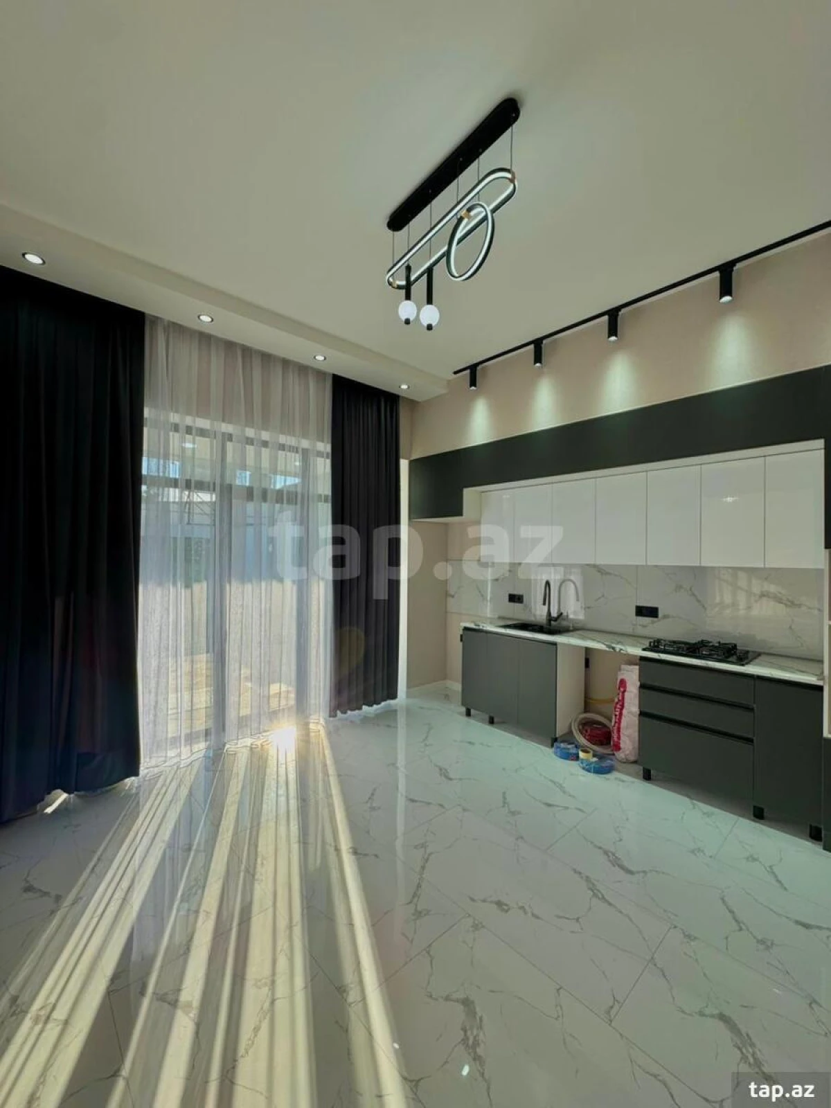 Satılır 3 otaqlı həyət evi