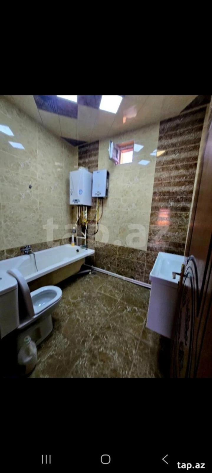 Satılır 6 otaqlı həyət evi