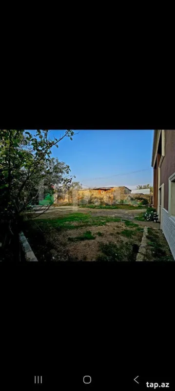 Satılır 6 otaqlı həyət evi