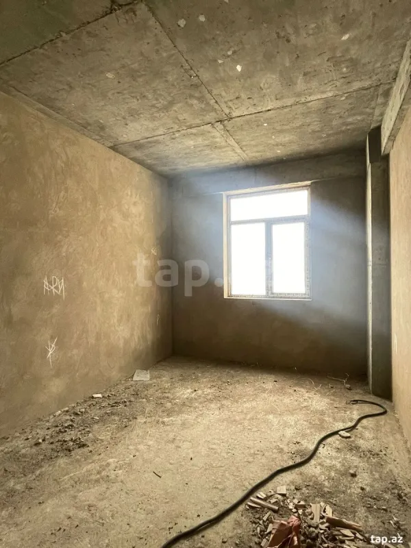 Satılır 2 otaqlı yeni tikili 85 m²