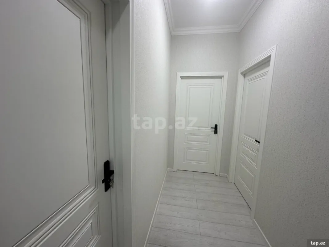 Satılır 4 otaqlı həyət evi 180 m²