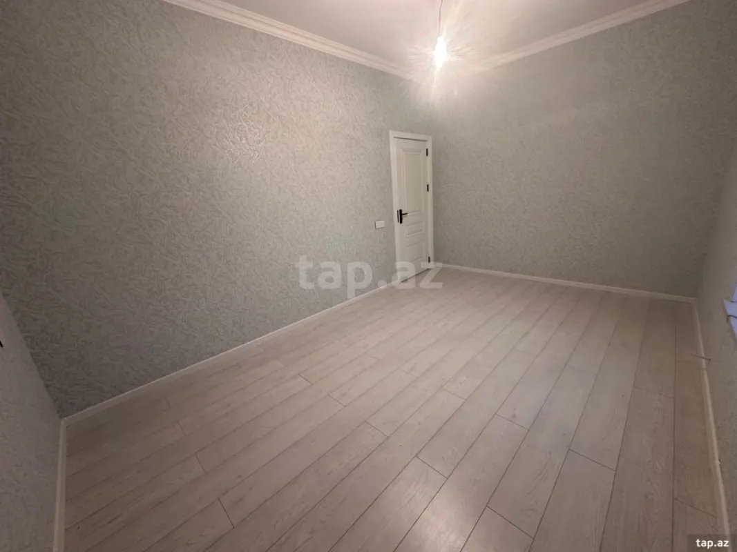 Satılır 4 otaqlı həyət evi 180 m²