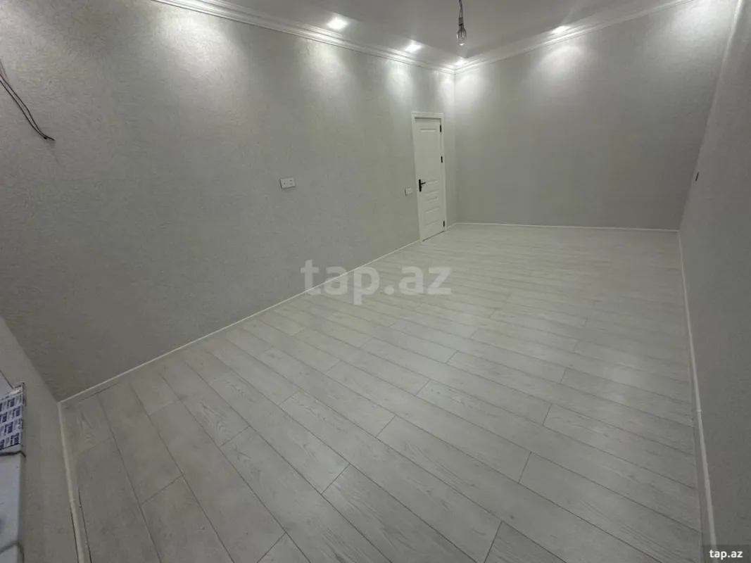 Satılır 4 otaqlı həyət evi 180 m²