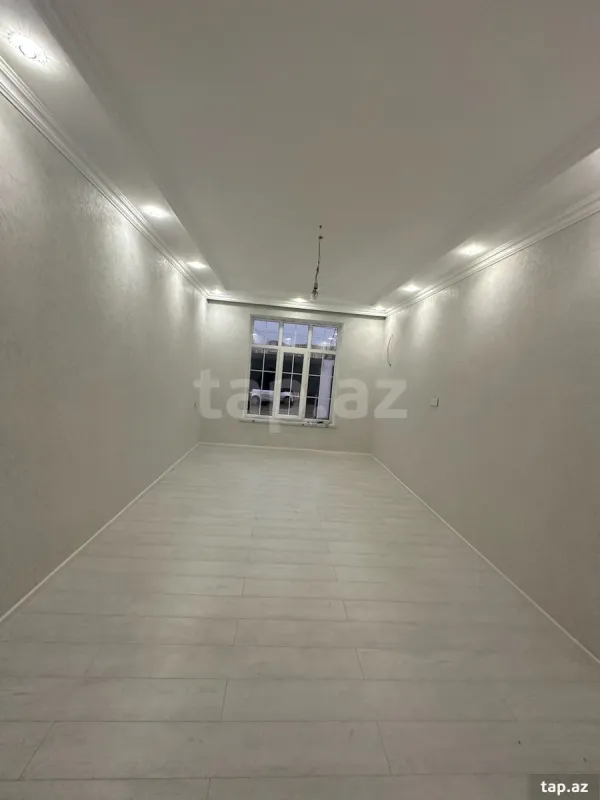 Satılır 4 otaqlı həyət evi 180 m²