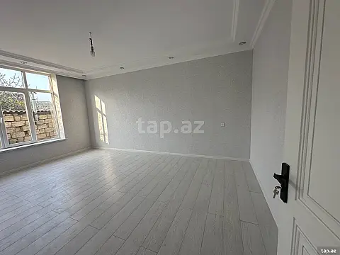 Satılır 4 otaqlı həyət evi 180 m²