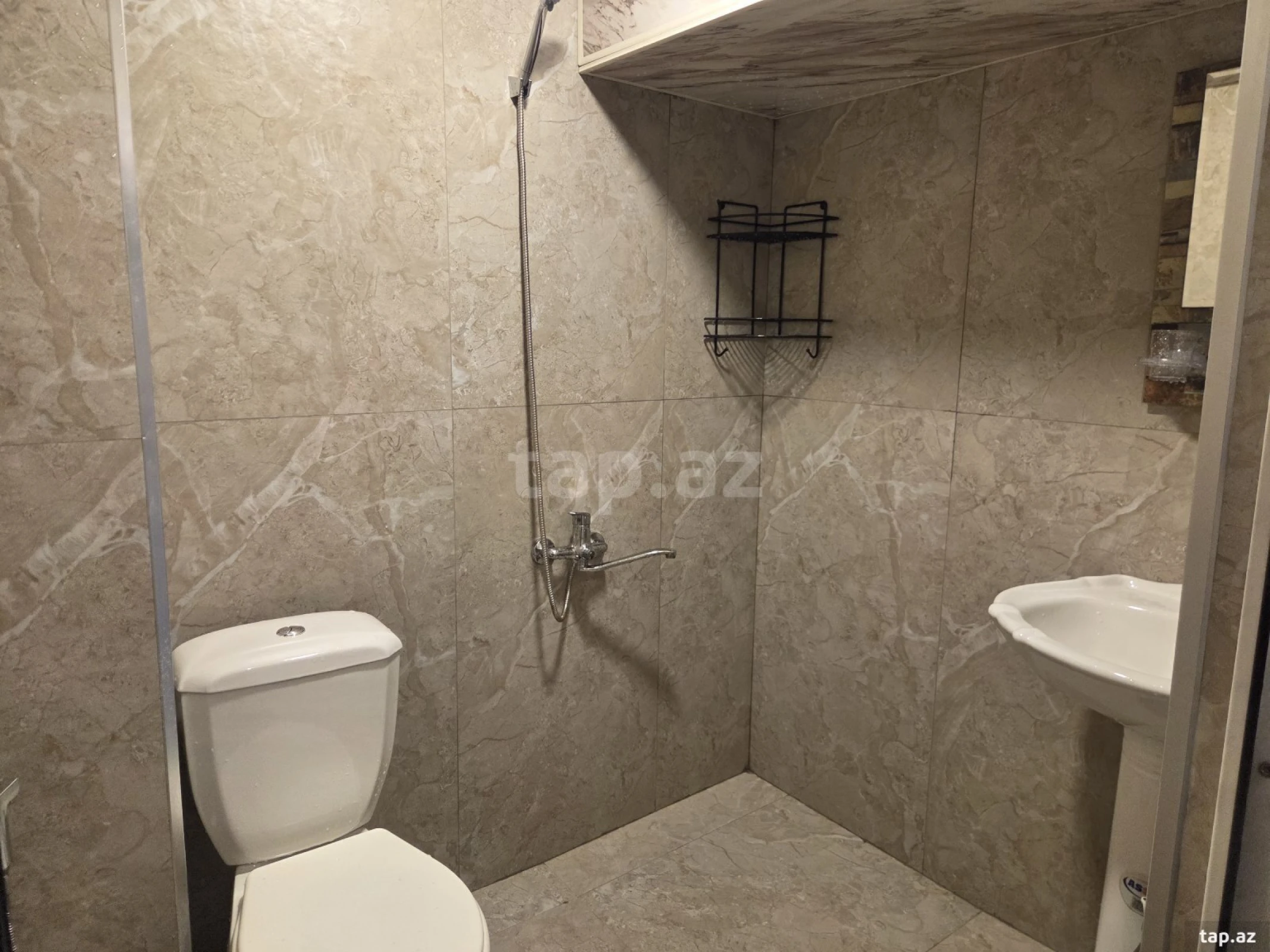 Satılır 2 otaqlı mənzil 45 m²