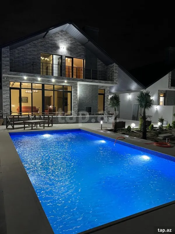 Kirayə verilir 5 otaqlı həyət evi