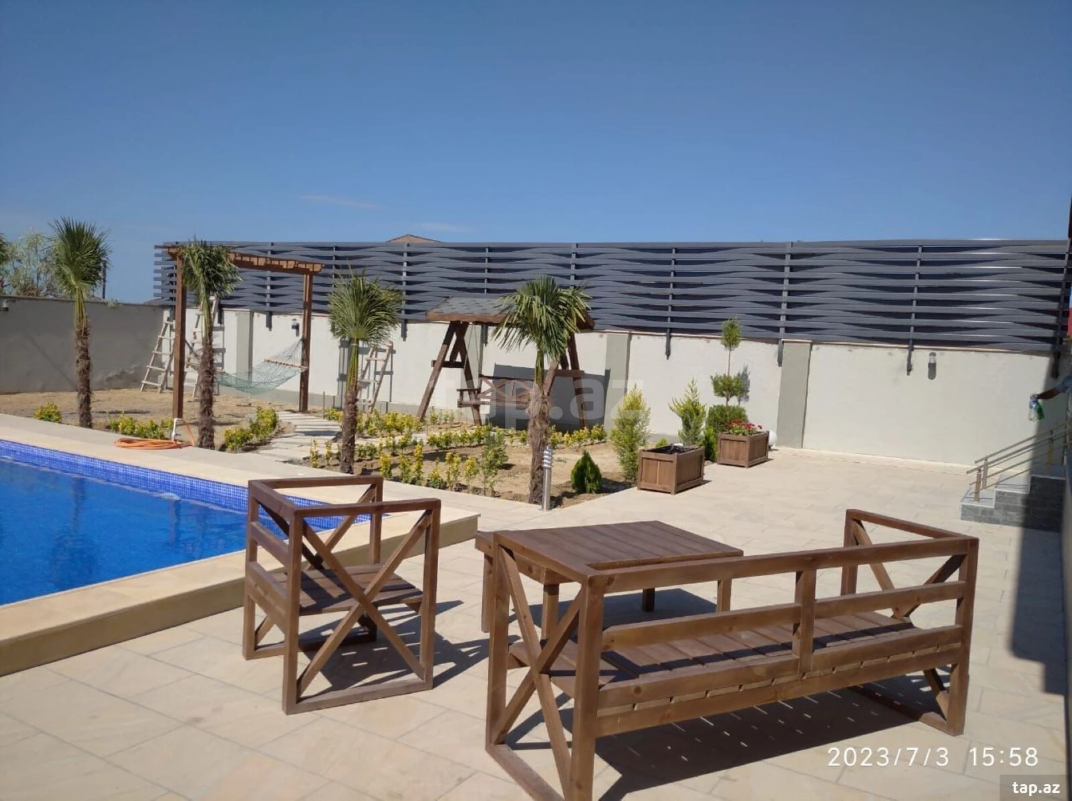 Kirayə verilir 5 otaqlı həyət evi