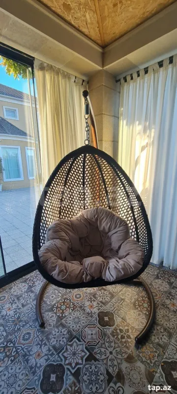 Kirayə verilir 6 otaqlı həyət evi