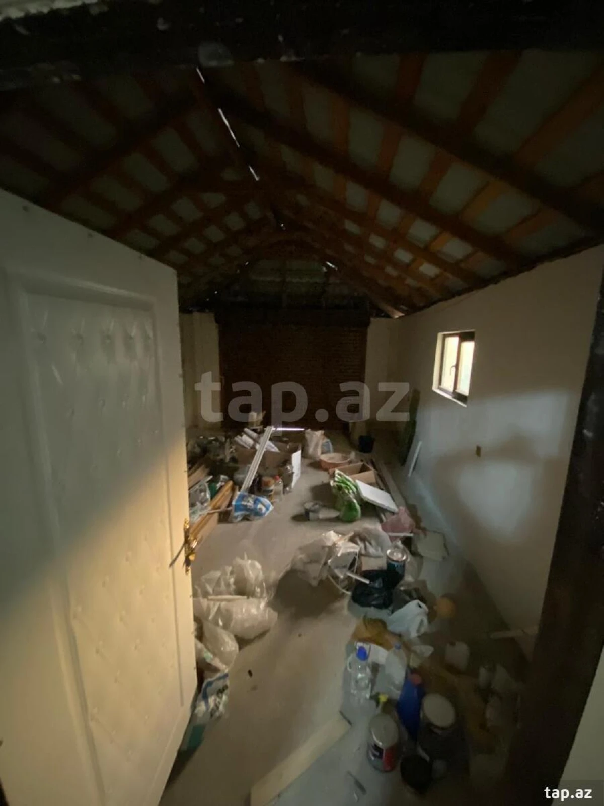 Kirayə verilir 6 otaqlı həyət evi