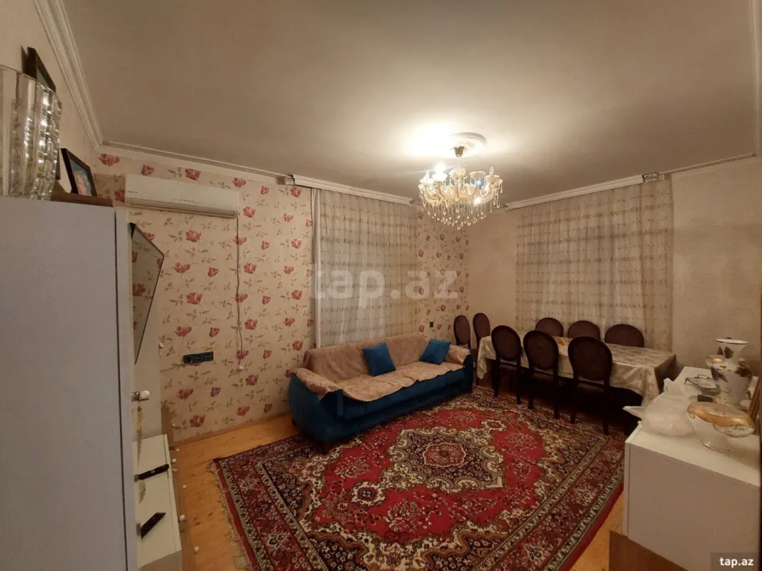 Satılır 4 otaqlı həyət evi