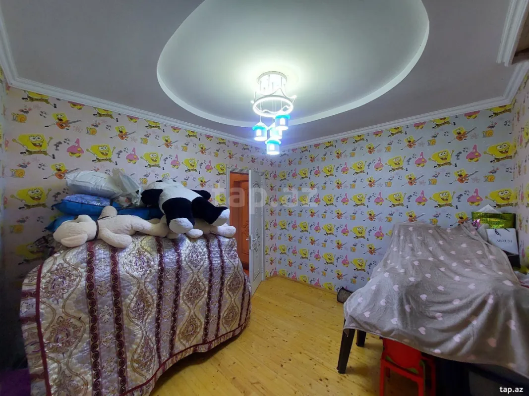 Satılır 4 otaqlı həyət evi