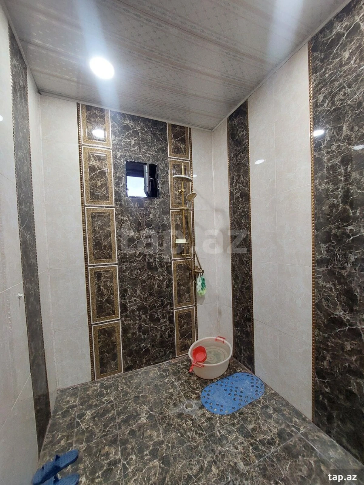 Satılır 4 otaqlı həyət evi