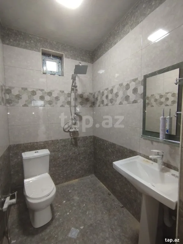 Satılır 3 otaqlı həyət evi