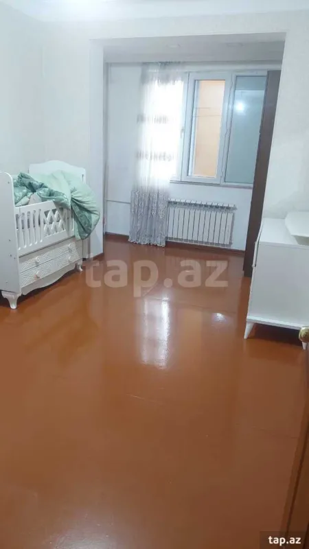 Satılır 2 otaqlı mənzil 70 m²
