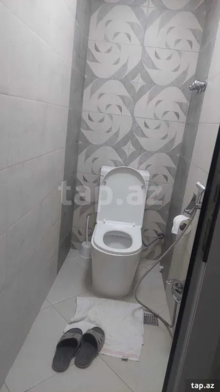 Satılır 2 otaqlı mənzil 70 m²