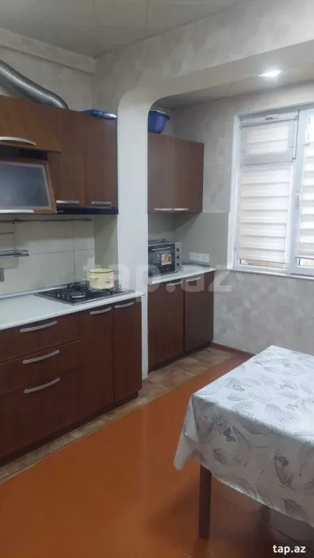 Satılır 2 otaqlı mənzil 70 m²