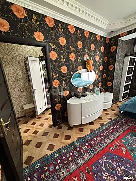 Satılır 2 otaqlı mənzil 50 m²