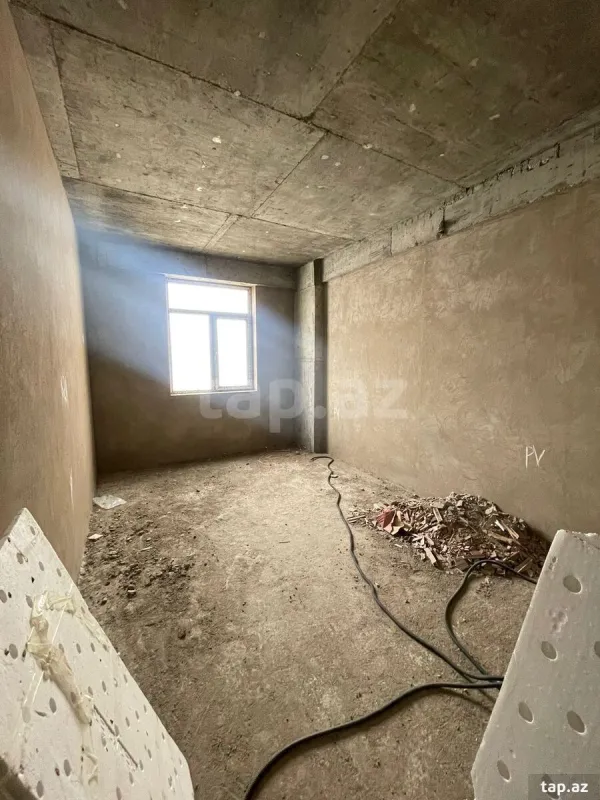 Satılır 1 otaqlı yeni tikili 68 m²