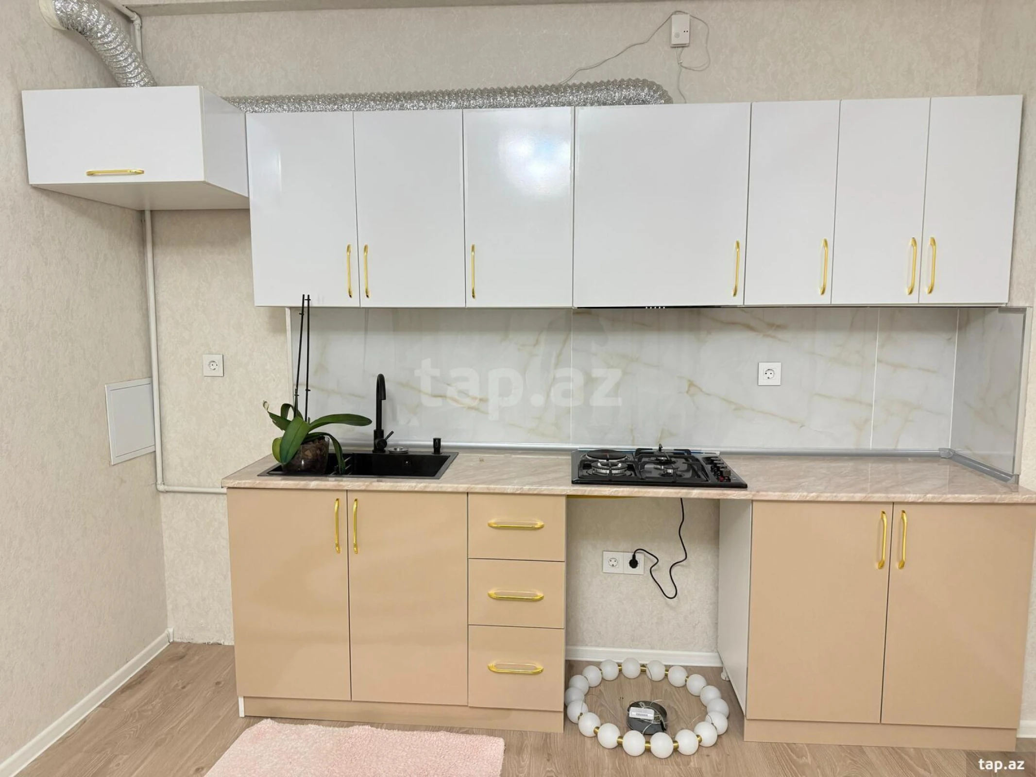 Kirayə verilir 3 otaqlı yeni tikili 100 m²