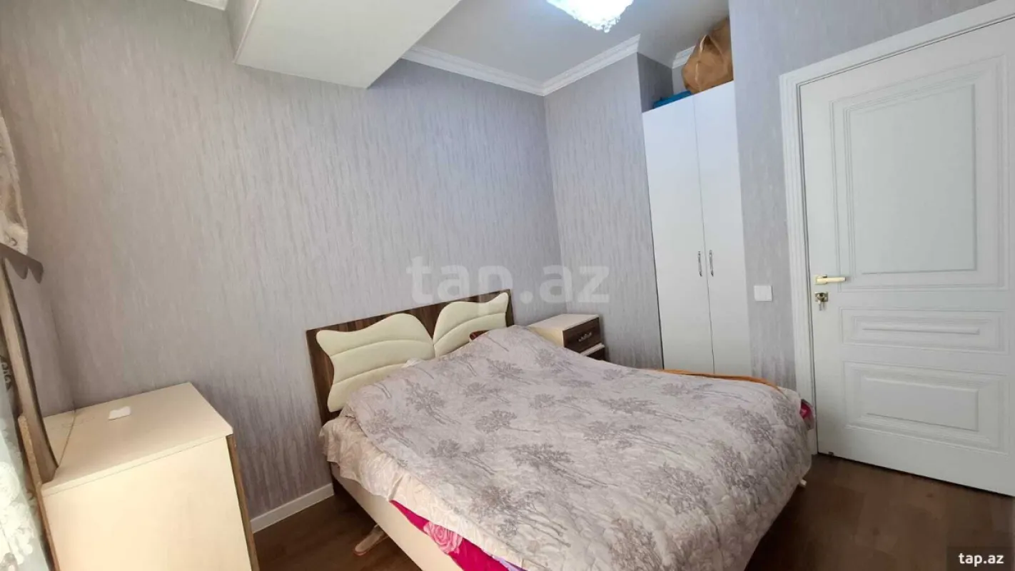 Satılır 3 otaqlı yeni tikili 72.1 m²