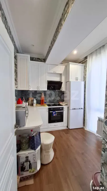 Satılır 3 otaqlı yeni tikili 72.1 m²