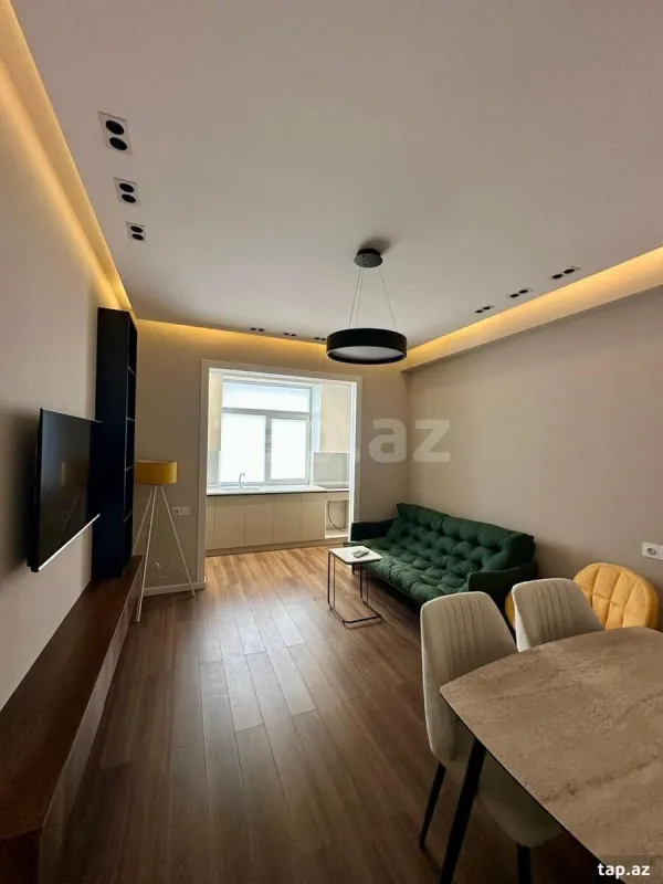 Kirayə verilir 2 otaqlı yeni tikili 60 m²