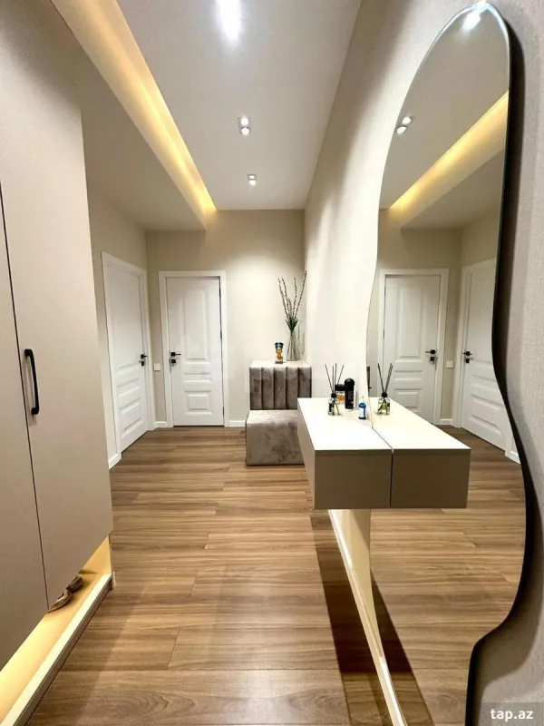 Kirayə verilir 2 otaqlı yeni tikili 60 m²