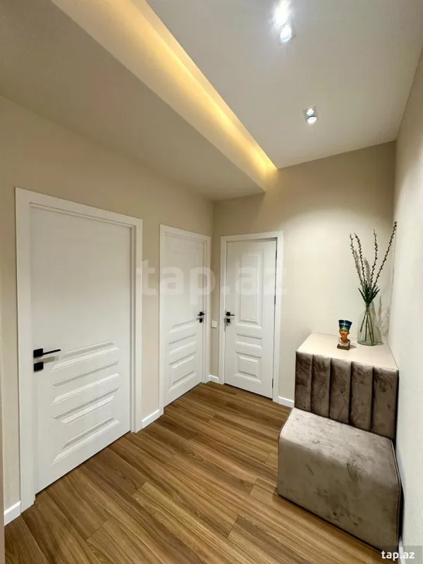 Kirayə verilir 2 otaqlı yeni tikili 60 m²