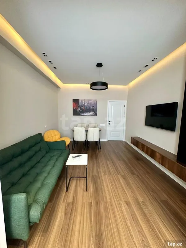 Kirayə verilir 2 otaqlı yeni tikili 60 m²