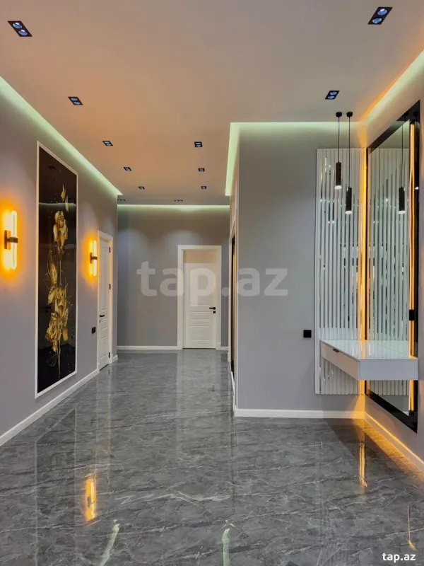 Satılır 5 otaqlı həyət evi