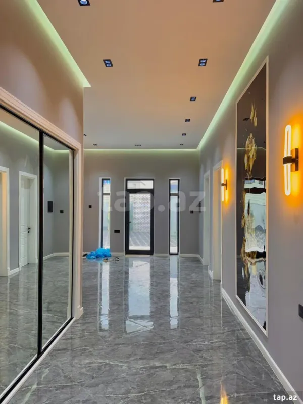 Satılır 5 otaqlı həyət evi